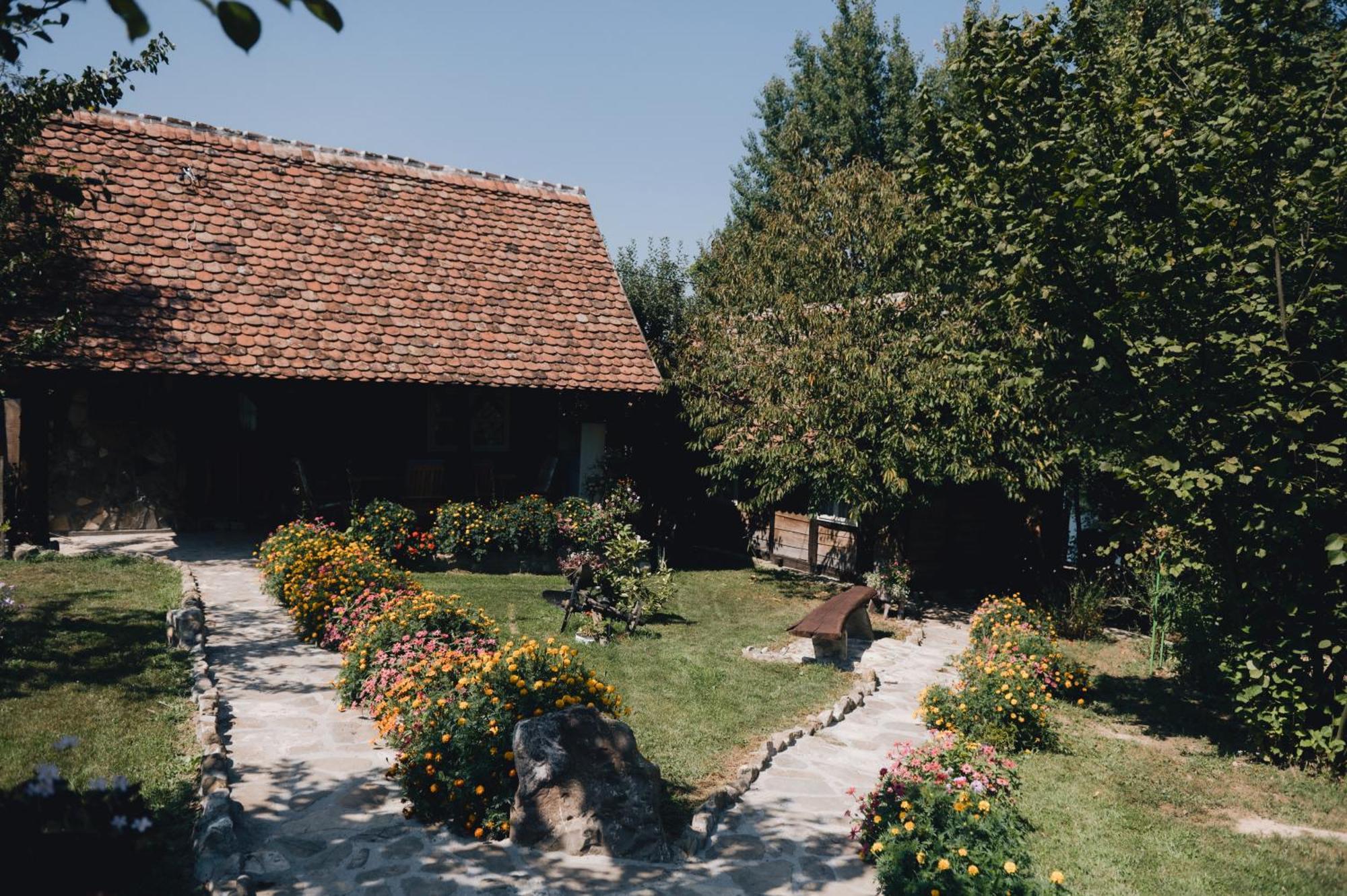 Willa Magaze De Luxe Gradacac Zewnętrze zdjęcie